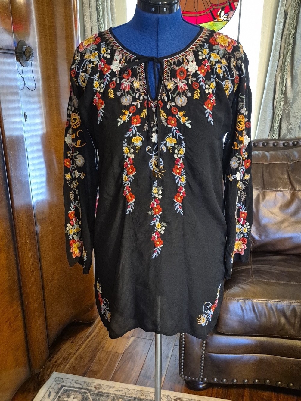 Johnny Was Tunic/ Bathing Suit Cover. Lightweight Full Embroidered. (#3006D)sz.S